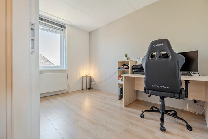 Foto 30 van Koningspage 62