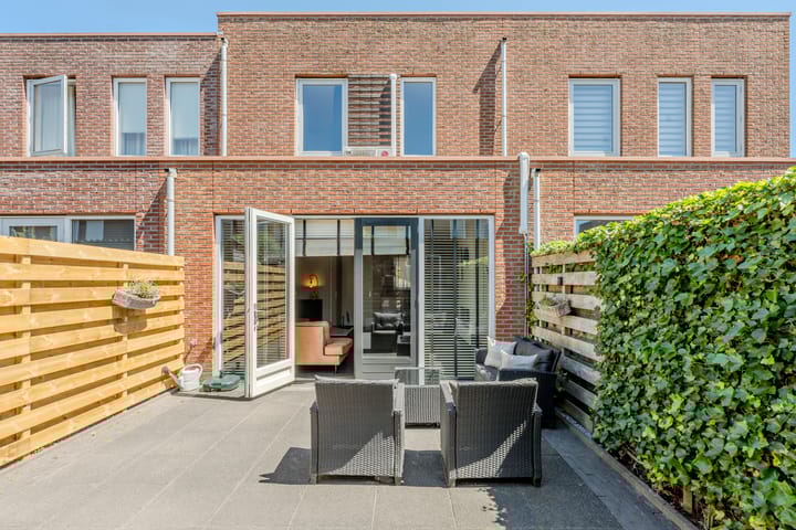 Foto 43 van Koningspage 62