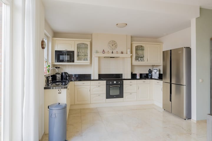 Foto 18 van Linnaeusstraat 5