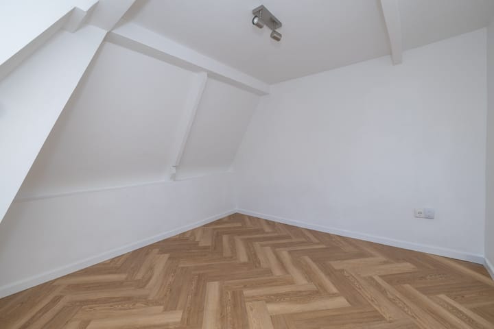 Foto 14 van Julianastraat 12