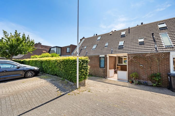 Foto 33 van Weigeliapark 7