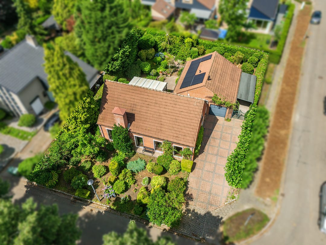 Photo 1 of Liviuslaan 8