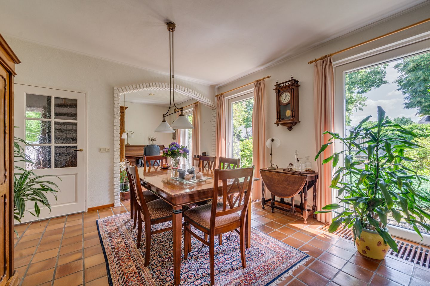 Photo 19 of Liviuslaan 8