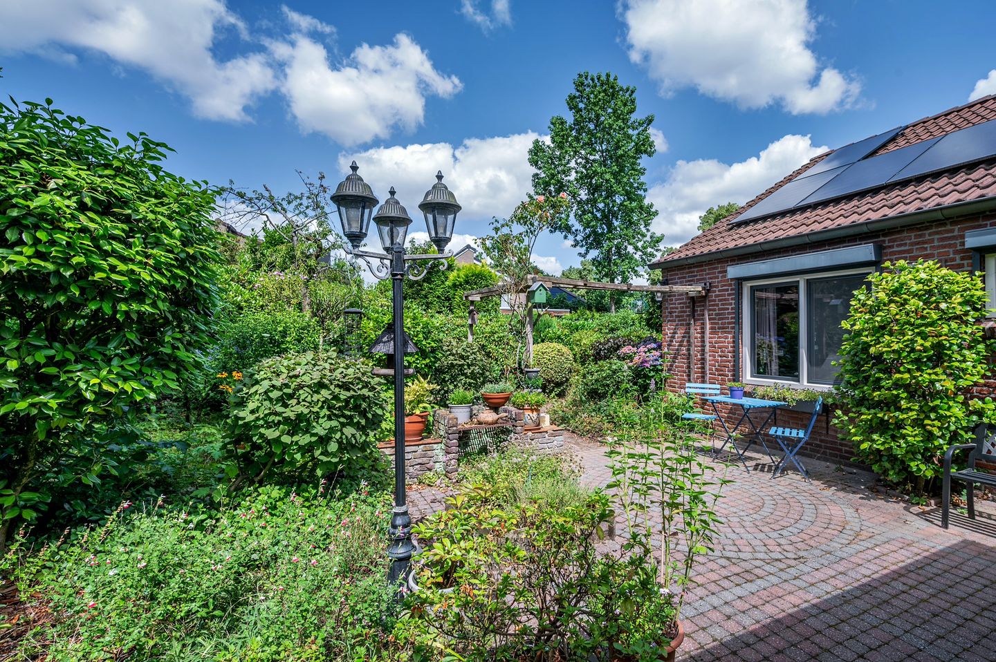 Photo 40 of Liviuslaan 8