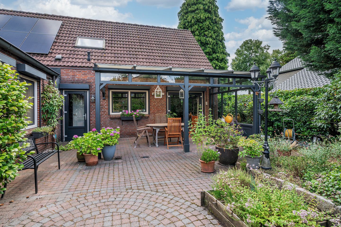 Photo 44 of Liviuslaan 8