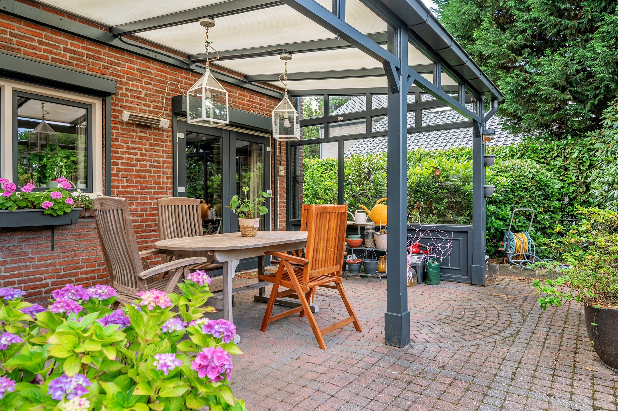 Photo 45 of Liviuslaan 8