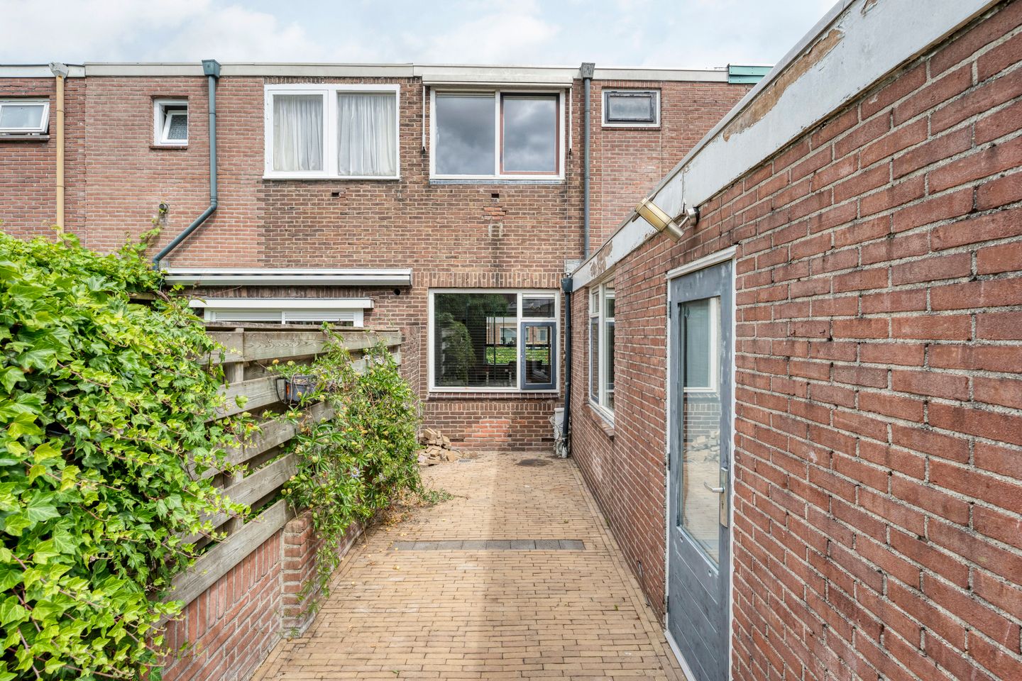 Foto 34 van Meidoornplein 26