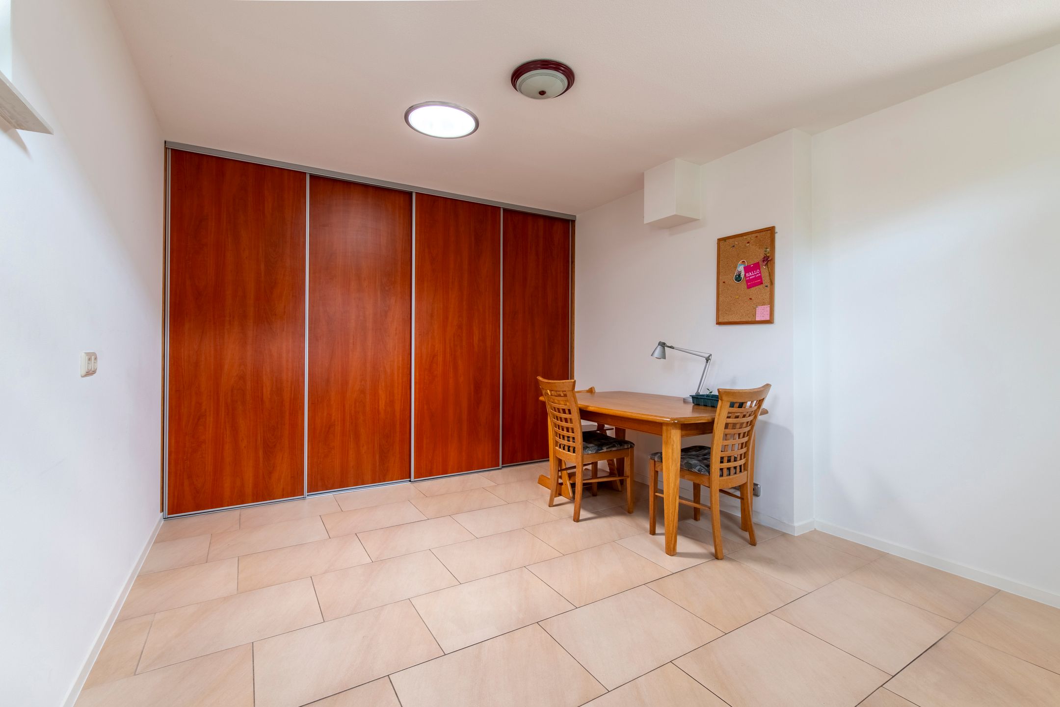 Foto 18 van Van Veldekelaan 2