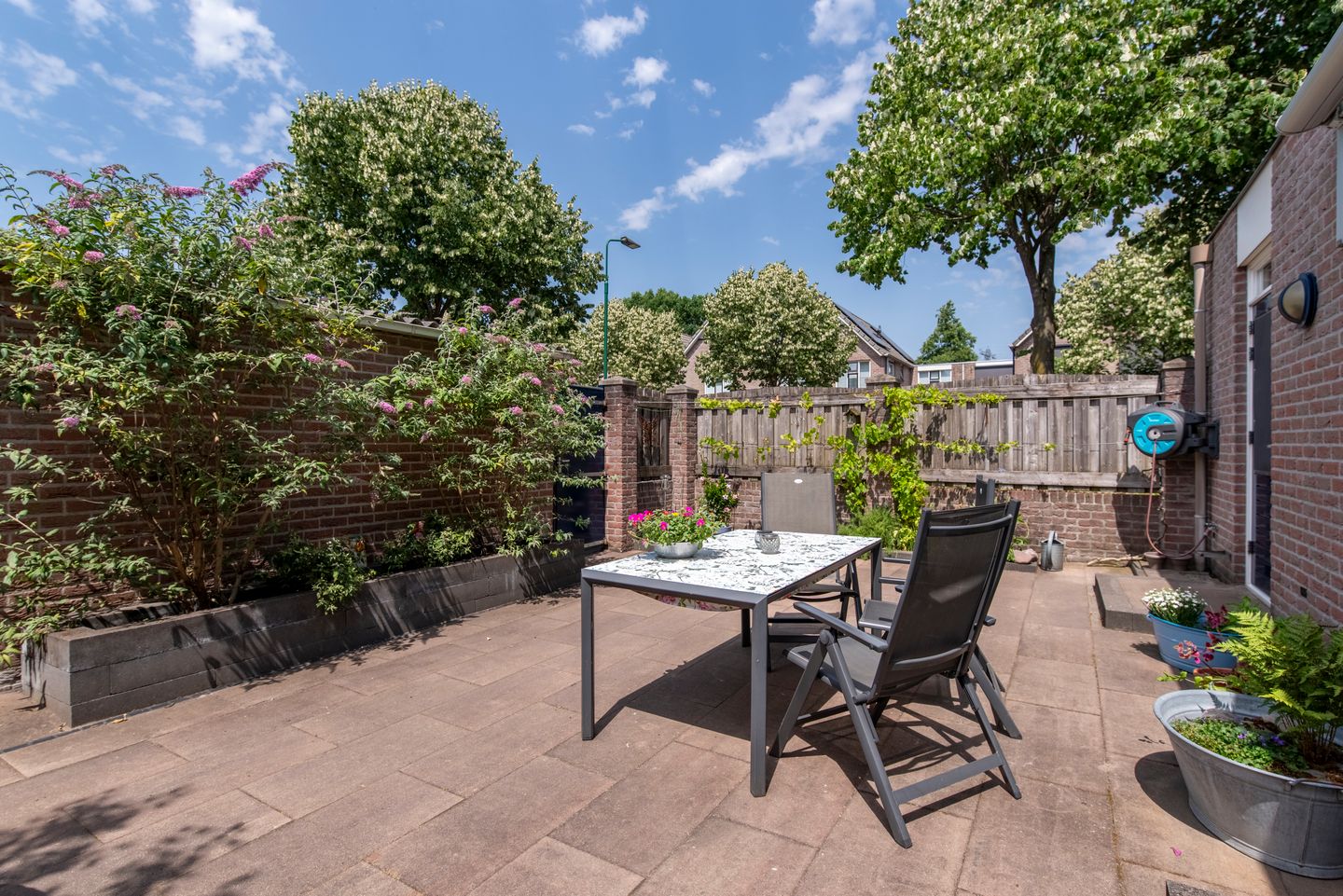 Foto 40 van Van Veldekelaan 2