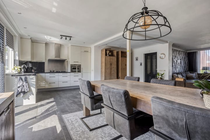 Foto 19 van van Graftstraat 17