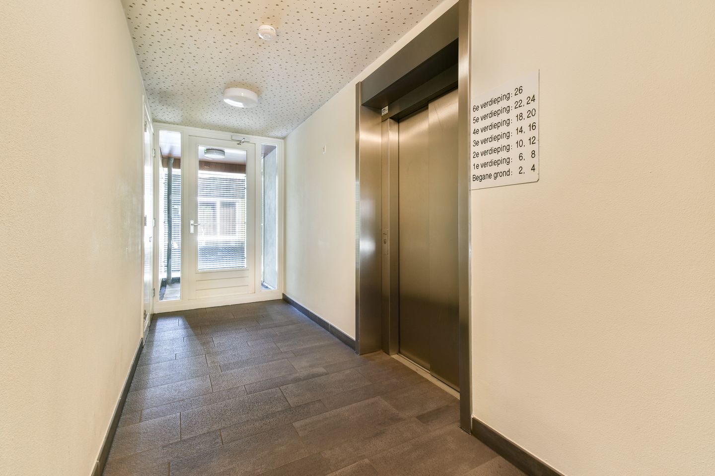 Photo 4 of Julius Caesarlaan 20