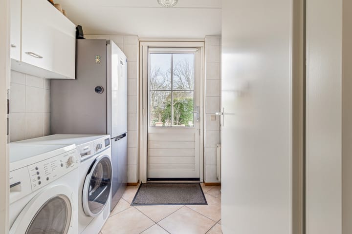 Foto 16 van Leutherweg 182