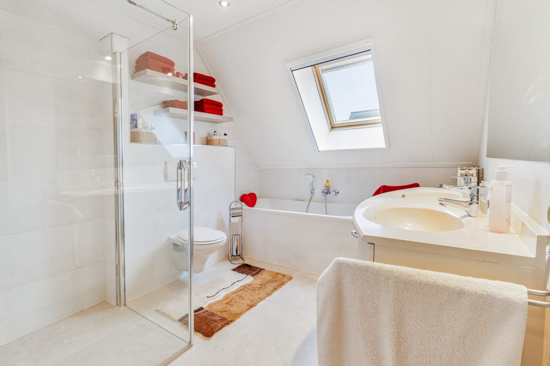 Foto 17 van Leutherweg 182