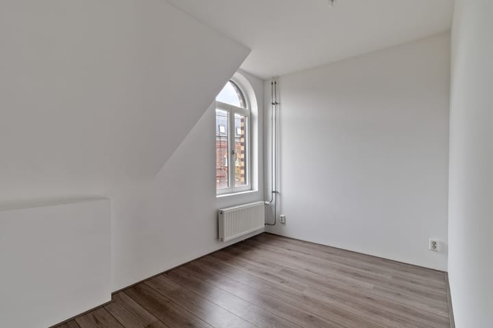 Foto 7 van Noord Buitensingel 17-B