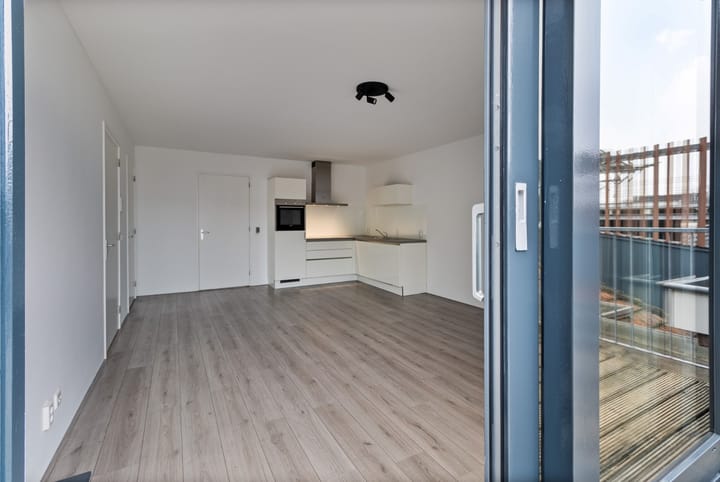 Foto 17 van Noord Buitensingel 17-B