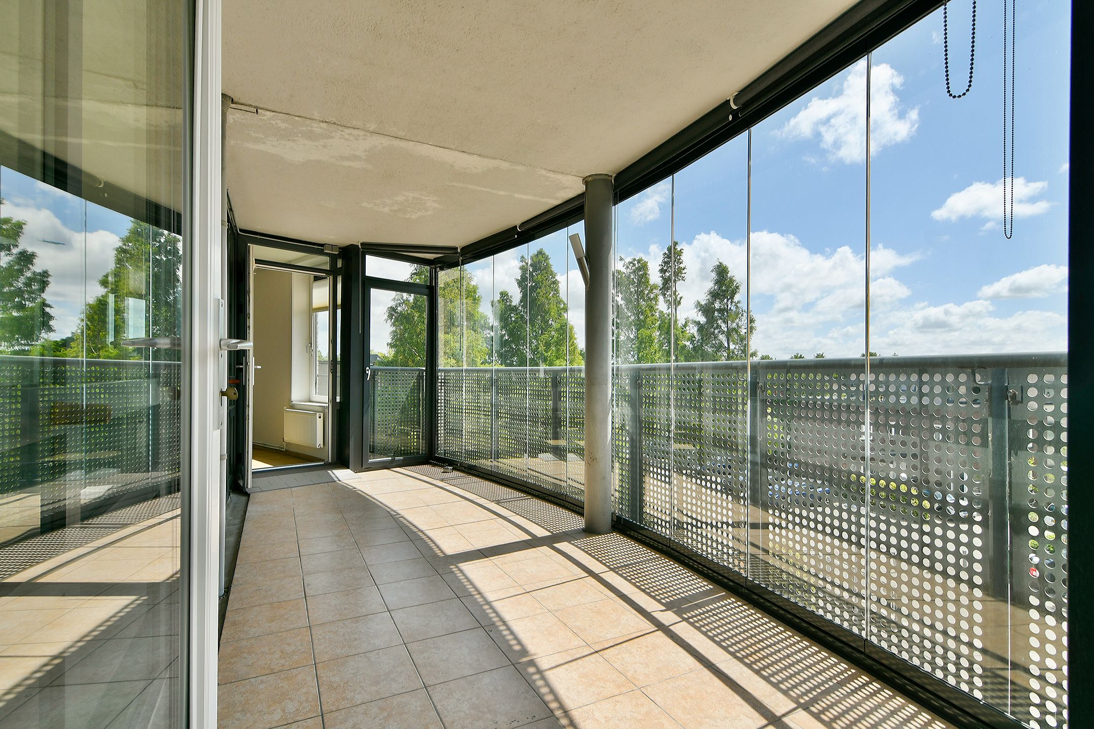 Photo 3 of Leusveld 106