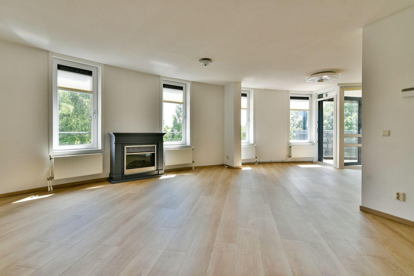 Photo 14 of Leusveld 106