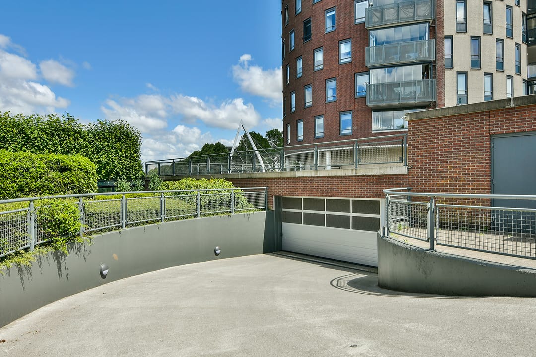 Photo 37 of Leusveld 106