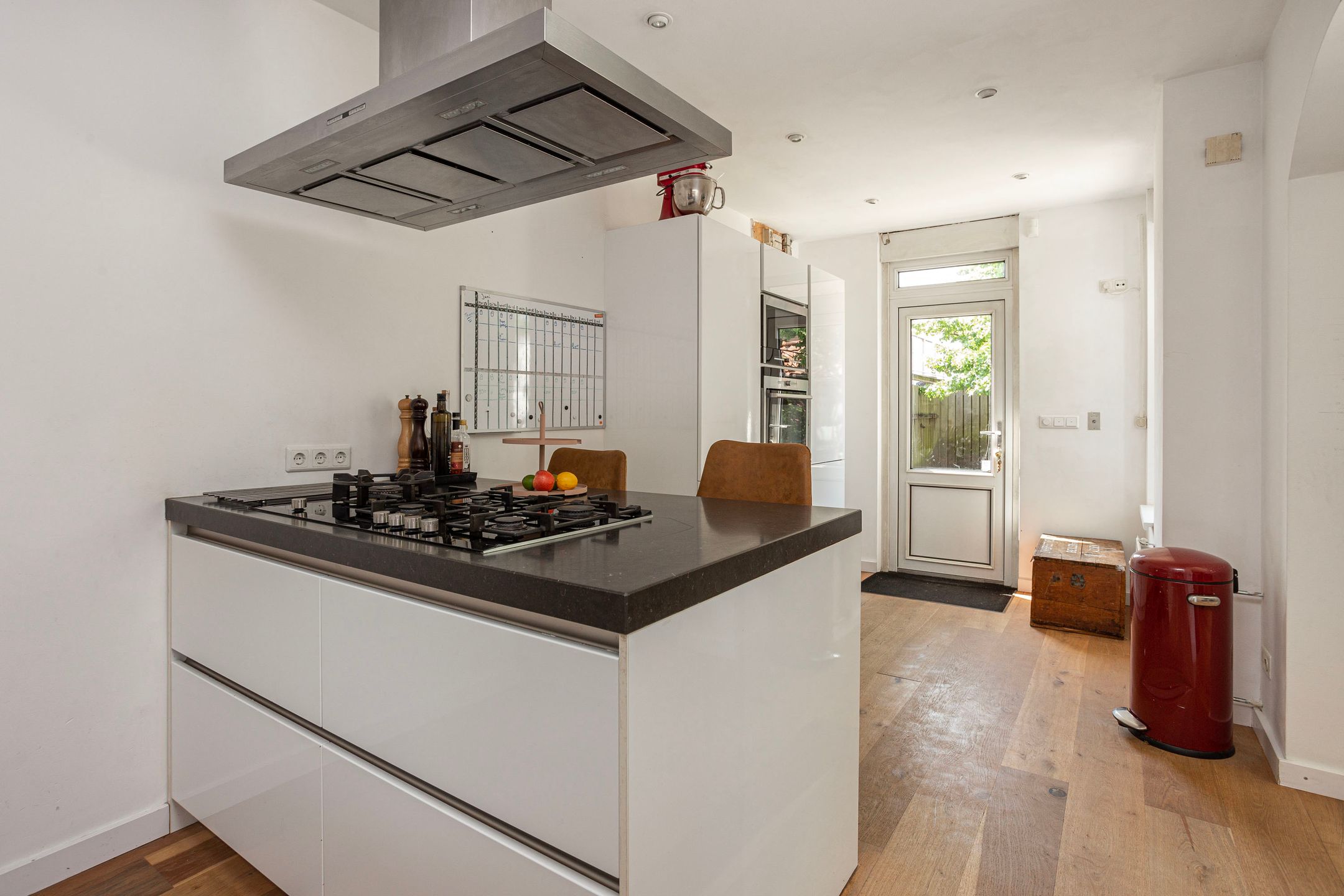 Photo 21 of Karperstraat 38