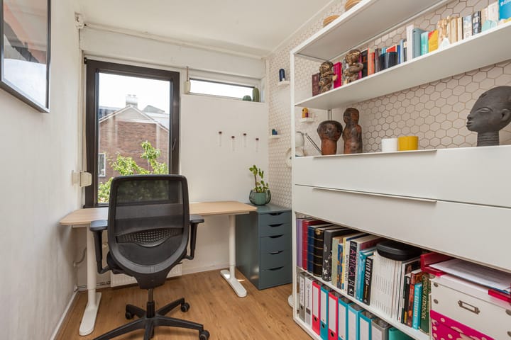 Photo 37 of Karperstraat 38