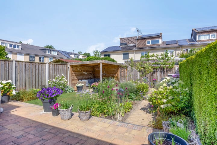 Foto 36 van Perzikstraat 49