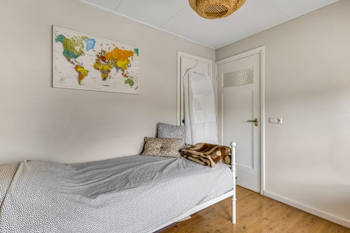 Foto 28 van Vincent van Goghstraat 1