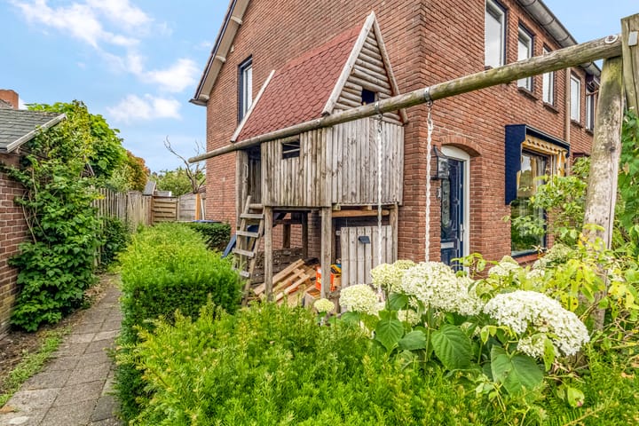 Foto 40 van Vincent van Goghstraat 1