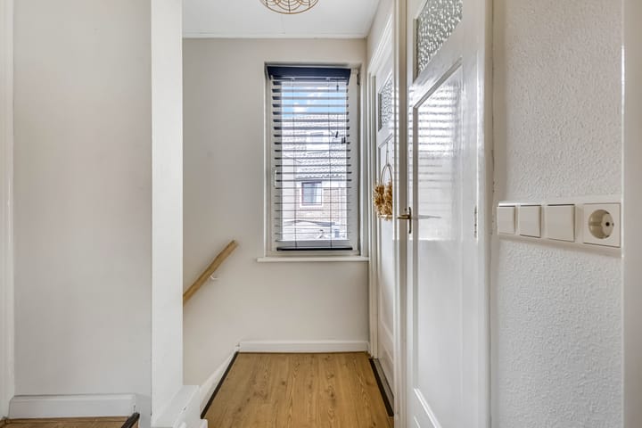 Foto 21 van Vincent van Goghstraat 1