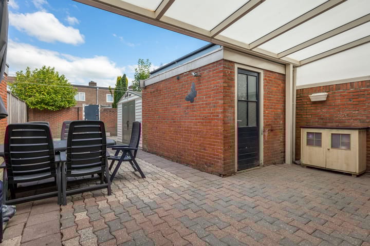 Photo 4 of Tollensstraat 11