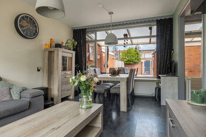 Foto 9 van Tollensstraat 11