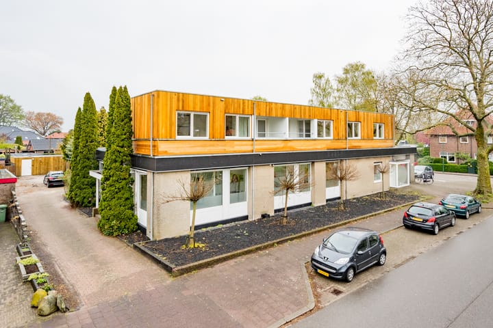 Photo 2 of Walter van Amersfoortstraat 69