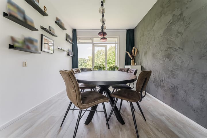 Foto 8 van Burgemeester Elsenlaan 25