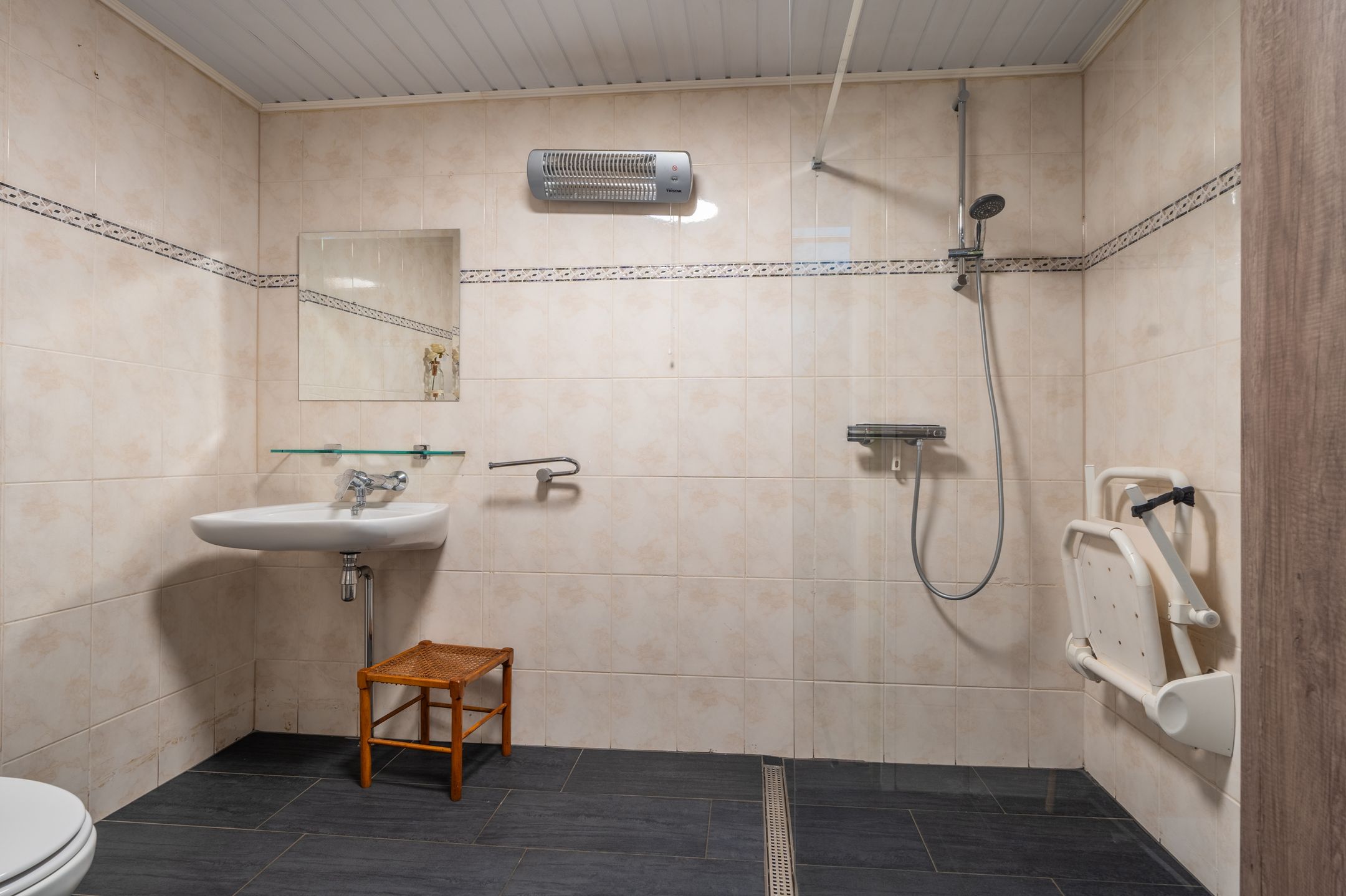 Foto 21 van Ruiten A Kanaal West 14