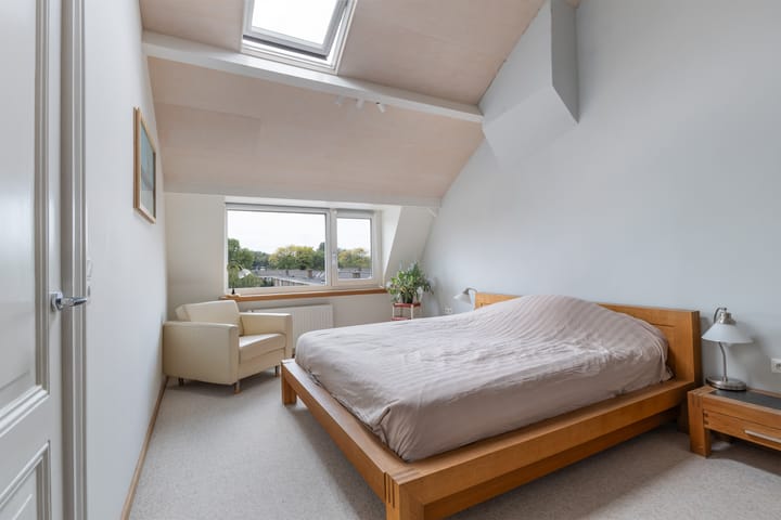 Foto 22 van Amsterdamsestraatweg 214-BS