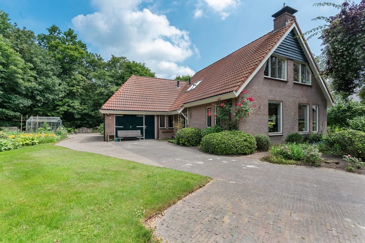 Photo 64 of de Braambrink 7