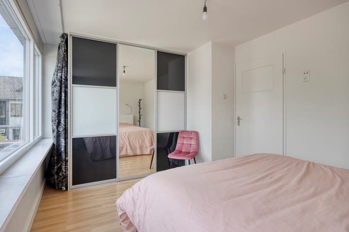 Photo 14 of Kamillelaan 18