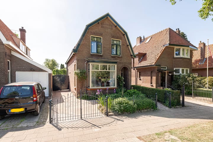 Foto 38 van Oostersingel 4