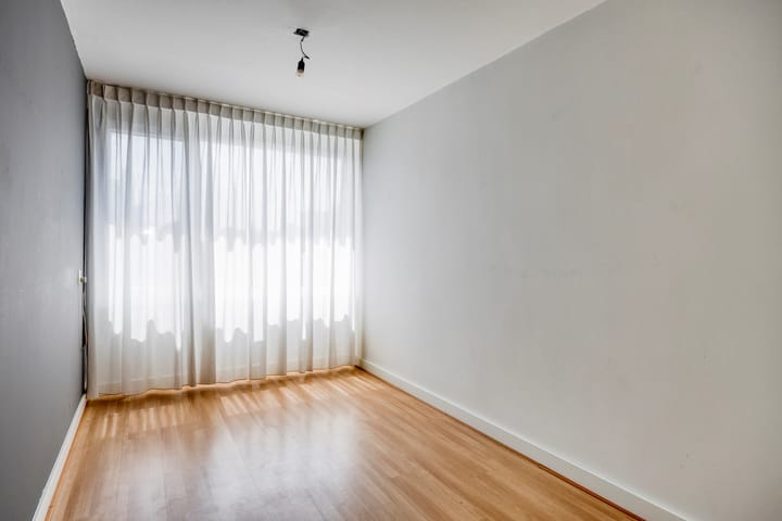 Photo 16 of Kamillelaan 18