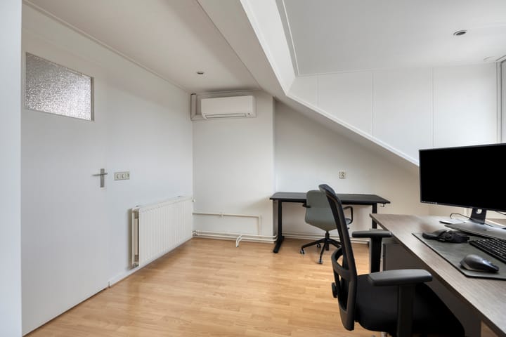 Photo 19 of Kamillelaan 18