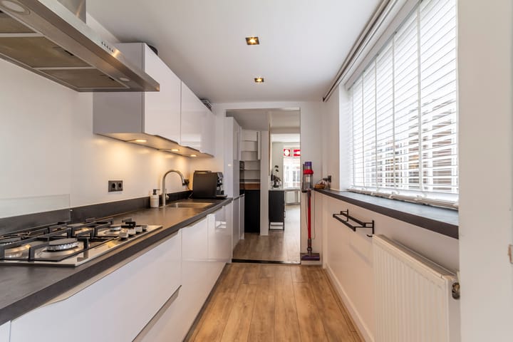 Foto 12 van Goudsbloemstraat 12