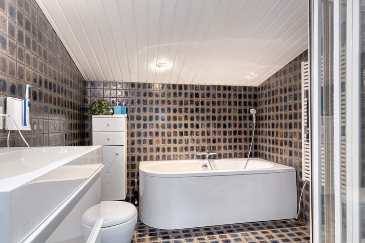 Foto 24 van Van Echtenskanaal NZ 180