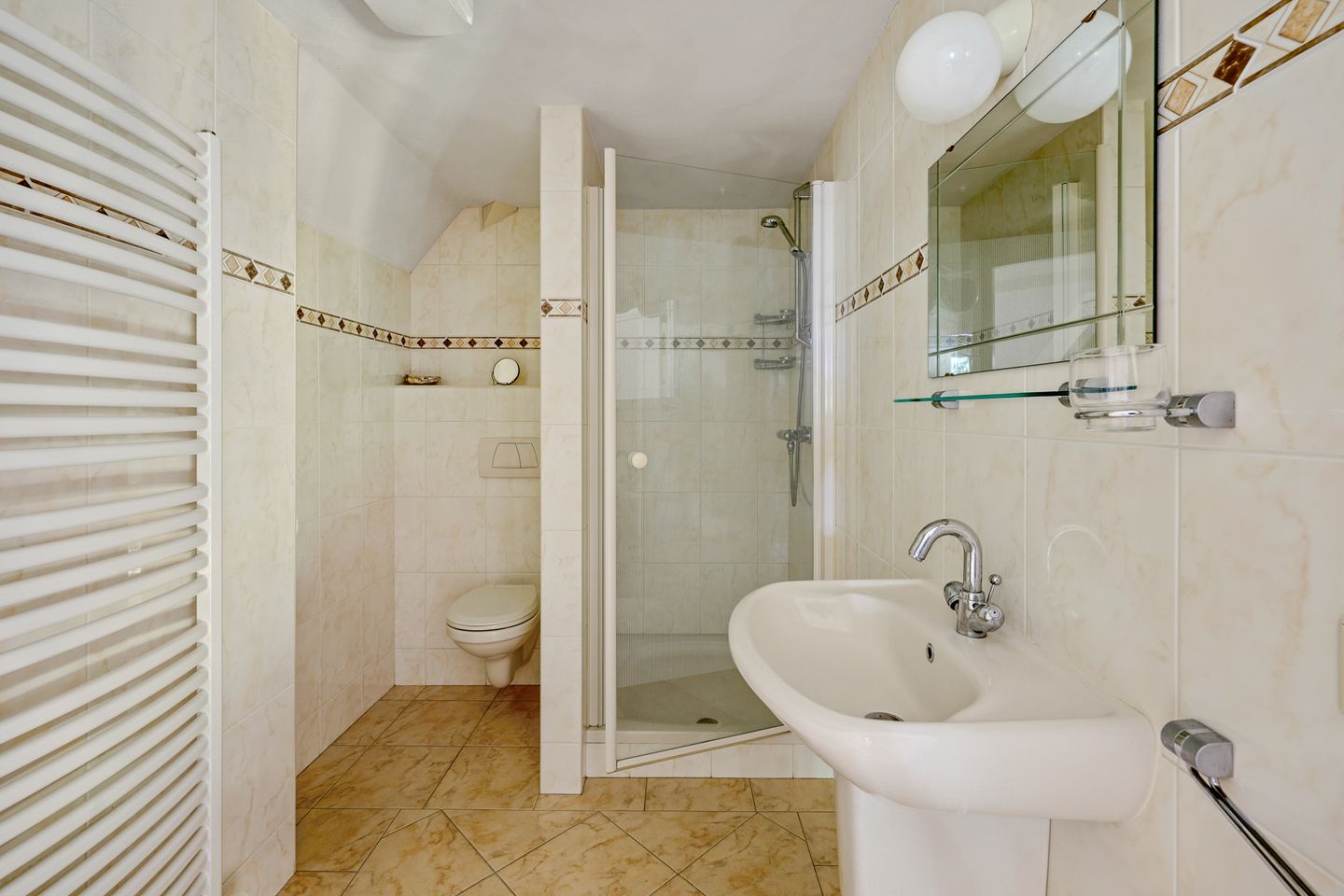 Foto 34 van Domeinweg 6