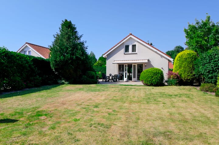 Foto 1 van De Witte Raaflaan 24