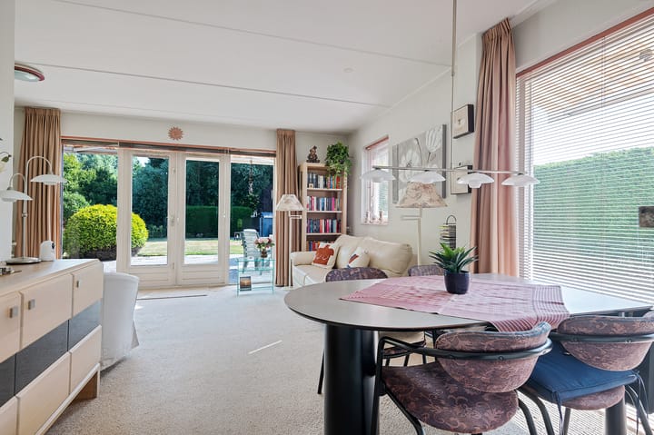 Foto 7 van De Witte Raaflaan 24