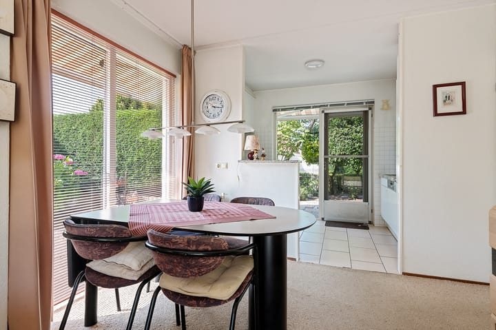 Foto 16 van De Witte Raaflaan 24