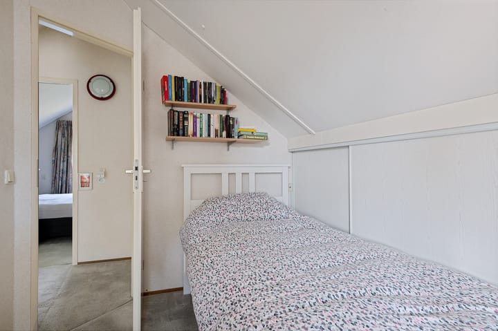 Foto 27 van De Witte Raaflaan 24