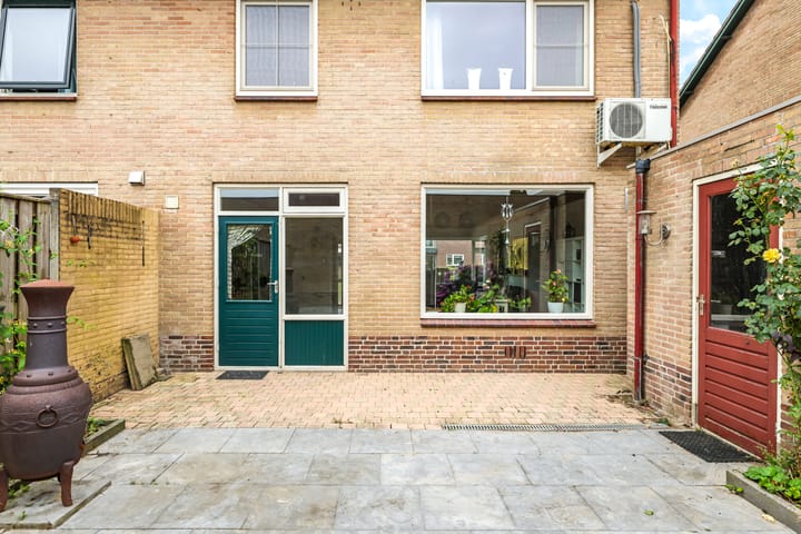 Photo 49 of Bernadottestraat 5