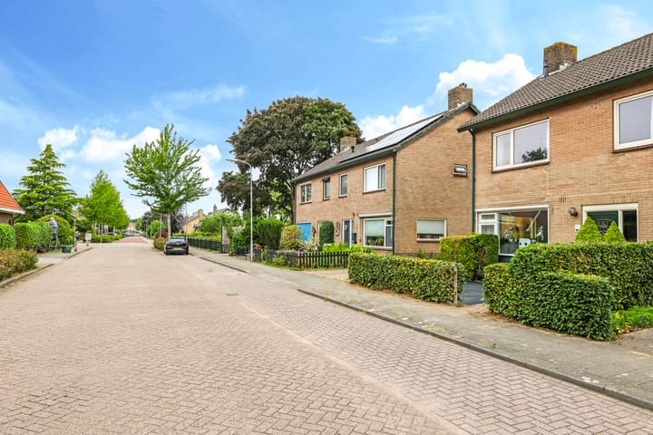 Photo 59 of Bernadottestraat 5