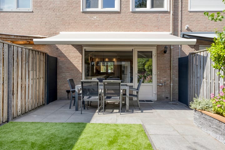 Foto 30 van Vermeerplantsoen 15