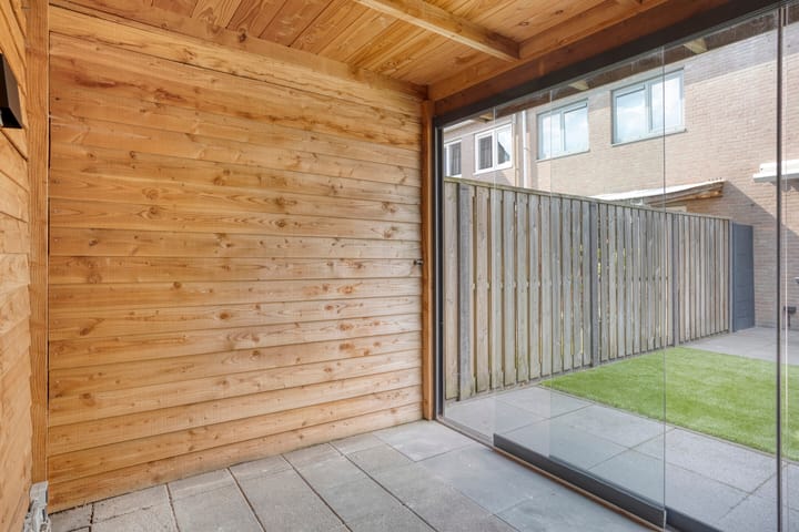 Foto 31 van Vermeerplantsoen 15